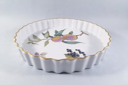 Royal Worcester - Evesham - Gold Edge - Flan Dish - 8 3/4" - The China Village