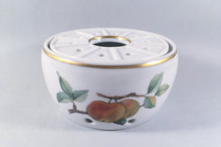 Royal Worcester - Evesham - Gold Edge - Teapot Warmer - The China Village