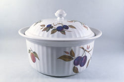 Royal Worcester - Evesham - Gold Edge - Casserole Dish - 4pt - The China Village
