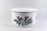 Royal Worcester - Worcester Herbs - Souffle Dish - 7" - The China Village