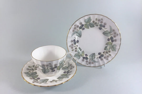 Royal Worcester - Lavinia - White