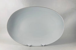Thomas - Medaillon - Thin Gold Band - Oval Platter - 13" - The China Village