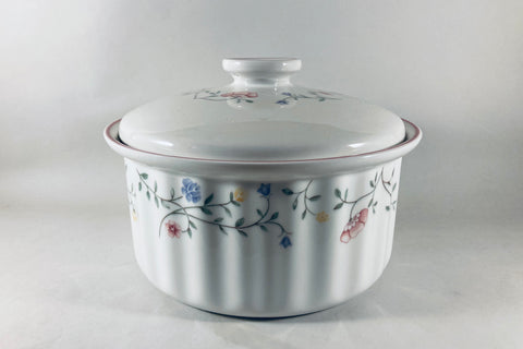 Johnsons - Summer Chintz - Casserole Dish - 4pt - The China Village