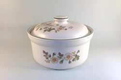 Marks & Spencer - Autumn Leaves - Casserole Dish - 3pt - The China Village