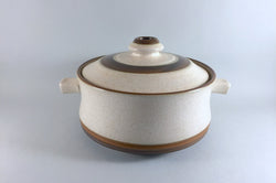 Denby - Potters Wheel - Tan Centre - Casserole Dish - 3 1/2pt - The China Village