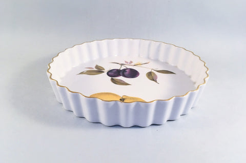 Royal Worcester - Evesham - Gold Edge - Flan Dish - 7 3/4" - The China Village