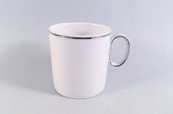 Thomas - Medaillon - Thin Silver Band - Coffee Can - 2 3/8 x 2 5/8" - The China Village
