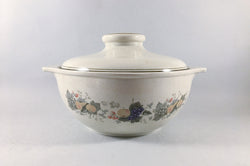 Royal Doulton - Harvest Garland - Thick Line - Casserole Dish - 2pt - Round - The China Village