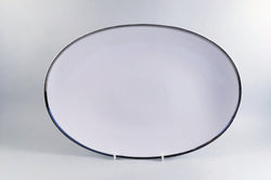 Thomas - Medaillon - Thick Silver Band - Oval Platter - 13" - The China Village
