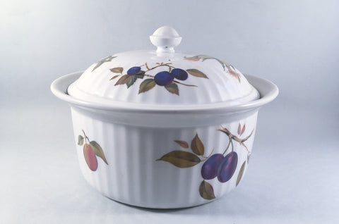 Royal Worcester - Evesham - Gold Edge - Casserole Dish - 4pt - The China Village