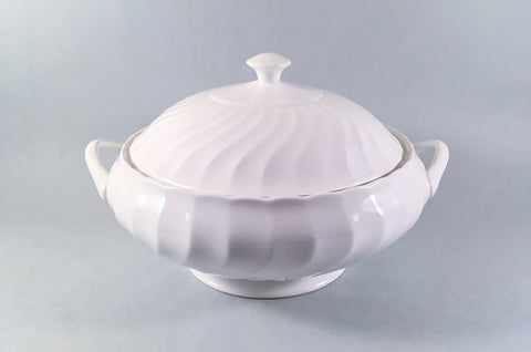 Wedgwood - Candlelight - Vegetable Tureen - The China Village