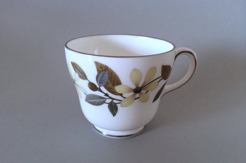 Wedgwood - Beaconsfield - Teacup - 3 1/4" x 2 3/4" - The China Village