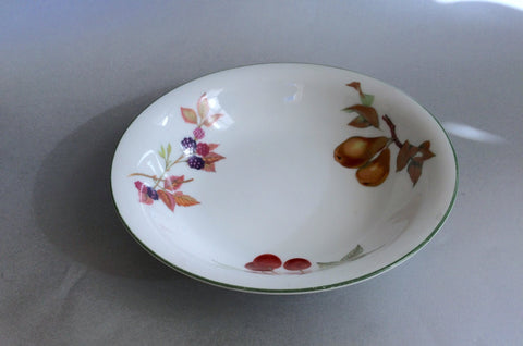 Royal Worcester - Evesham Vale - Pasta Bowl - 8 1/4" (Cherries, Pears, Blackberries) - The China Village