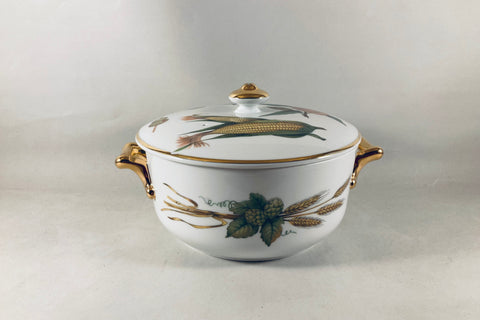 Royal Worcester - Evesham - Gold Edge - Casserole Dish - 2pt - The China Village