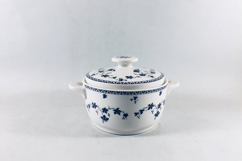 Royal Doulton - Yorktown - New Style - Smooth - Casserole Dish - 1/2pt - The China Village