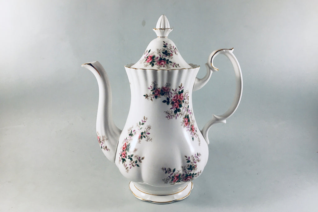 Royal Albert - Lavender Rose - Coffee Pot - 2 1/4pt – The China Village